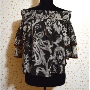 NWT - Loft Women’s Black & White Design Paisley Off Shoulder Blouse Top XS